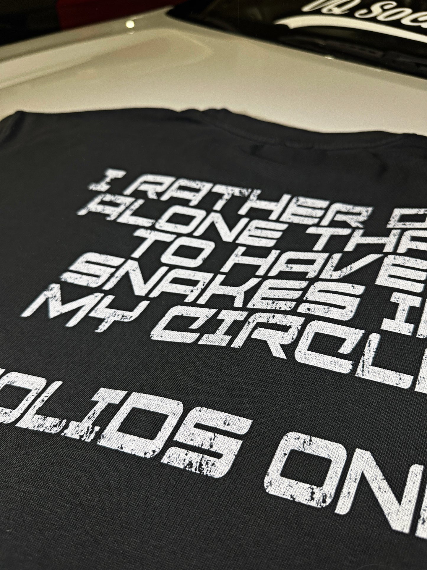NO SNAKES T-SHIRT